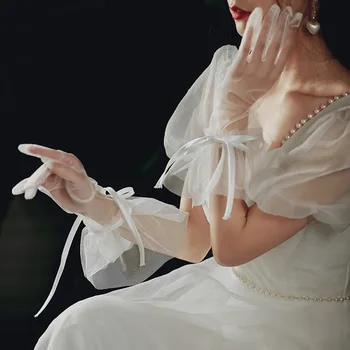 JaneVini Elegantiškas Korėjos Nuotakos Baltas Pirštines Kvėpuojantis Tiulio Trumpas Juostelės Laivapriekio Akių Pirštinės Brides Bridesmaid, Vestuvių Aksesuarai